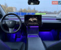 Серый Тесла Model Y, объемом двигателя 0 л и пробегом 44 тыс. км за 25000 $, фото 15 на Automoto.ua