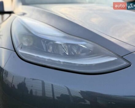 Серый Тесла Model Y, объемом двигателя 0 л и пробегом 30 тыс. км за 26500 $, фото 10 на Automoto.ua