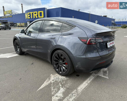 Серый Тесла Model Y, объемом двигателя 0 л и пробегом 71 тыс. км за 28900 $, фото 2 на Automoto.ua