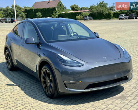 Серый Тесла Model Y, объемом двигателя 0 л и пробегом 45 тыс. км за 23700 $, фото 6 на Automoto.ua