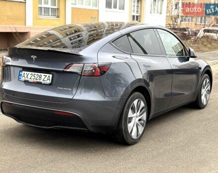 Серый Тесла Model Y, объемом двигателя 0 л и пробегом 35 тыс. км за 35000 $, фото 1 на Automoto.ua