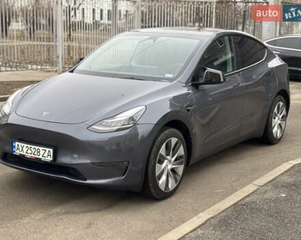 Серый Тесла Model Y, объемом двигателя 0 л и пробегом 20 тыс. км за 27000 $, фото 7 на Automoto.ua