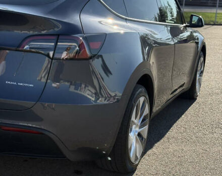 Серый Тесла Model Y, объемом двигателя 0 л и пробегом 46 тыс. км за 28300 $, фото 11 на Automoto.ua