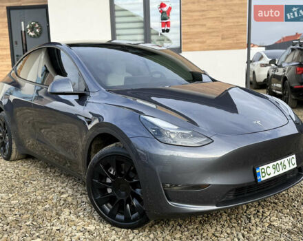 Сірий Тесла Model Y, об'ємом двигуна 0 л та пробігом 28 тис. км за 27900 $, фото 12 на Automoto.ua