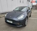 Серый Тесла Model Y, объемом двигателя 0 л и пробегом 23 тыс. км за 27000 $, фото 3 на Automoto.ua