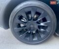 Серый Тесла Model Y, объемом двигателя 0 л и пробегом 47 тыс. км за 35600 $, фото 2 на Automoto.ua