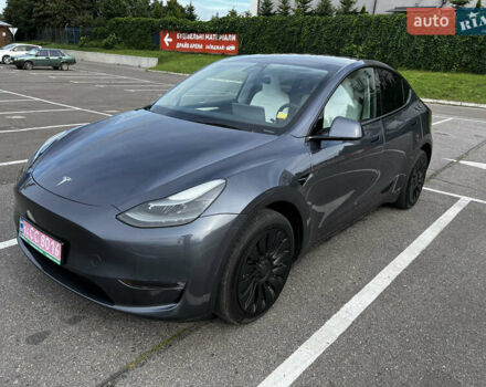 Серый Тесла Model Y, объемом двигателя 0 л и пробегом 55 тыс. км за 26900 $, фото 11 на Automoto.ua