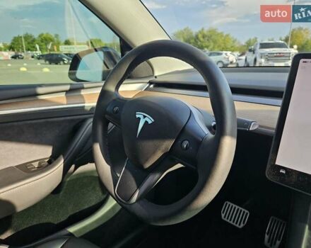 Серый Тесла Model Y, объемом двигателя 0 л и пробегом 34 тыс. км за 28300 $, фото 27 на Automoto.ua