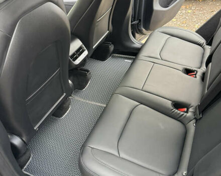 Серый Тесла Model Y, объемом двигателя 0 л и пробегом 18 тыс. км за 33500 $, фото 9 на Automoto.ua