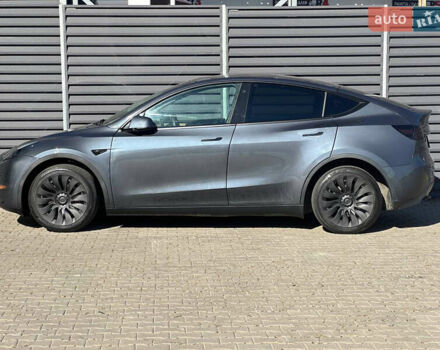 Серый Тесла Model Y, объемом двигателя 0 л и пробегом 93 тыс. км за 27900 $, фото 9 на Automoto.ua
