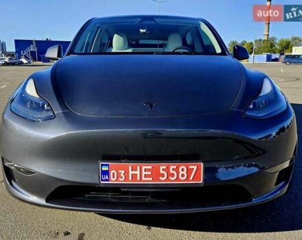 Серый Тесла Model Y, объемом двигателя 0 л и пробегом 29 тыс. км за 27900 $, фото 20 на Automoto.ua