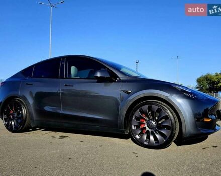Серый Тесла Model Y, объемом двигателя 0 л и пробегом 29 тыс. км за 27900 $, фото 16 на Automoto.ua