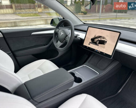 Сірий Тесла Model Y, об'ємом двигуна 0 л та пробігом 26 тис. км за 25999 $, фото 51 на Automoto.ua