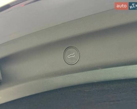 Сірий Тесла Model Y, об'ємом двигуна 0 л та пробігом 70 тис. км за 31500 $, фото 31 на Automoto.ua