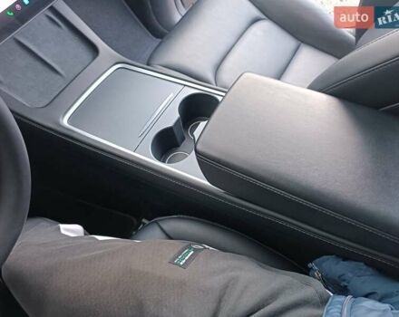 Серый Тесла Model Y, объемом двигателя 0 л и пробегом 43 тыс. км за 33333 $, фото 57 на Automoto.ua