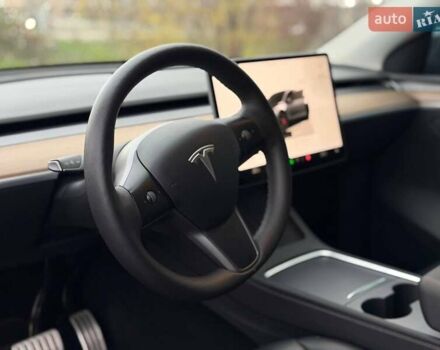 Сірий Тесла Model Y, об'ємом двигуна 0 л та пробігом 70 тис. км за 31500 $, фото 38 на Automoto.ua