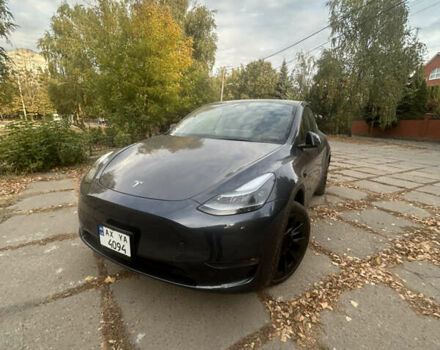 Серый Тесла Model Y, объемом двигателя 0 л и пробегом 6 тыс. км за 31800 $, фото 1 на Automoto.ua