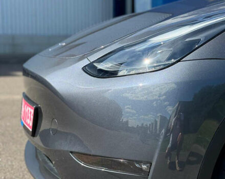 Серый Тесла Model Y, объемом двигателя 0 л и пробегом 36 тыс. км за 30300 $, фото 2 на Automoto.ua
