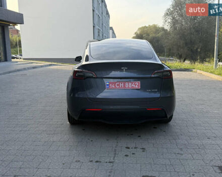 Серый Тесла Model Y, объемом двигателя 0 л и пробегом 49 тыс. км за 27000 $, фото 5 на Automoto.ua