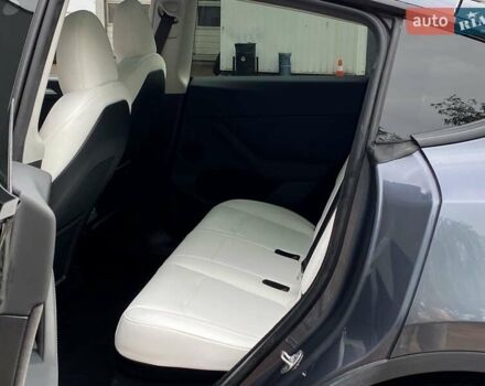 Сірий Тесла Model Y, об'ємом двигуна 0 л та пробігом 51 тис. км за 33999 $, фото 14 на Automoto.ua