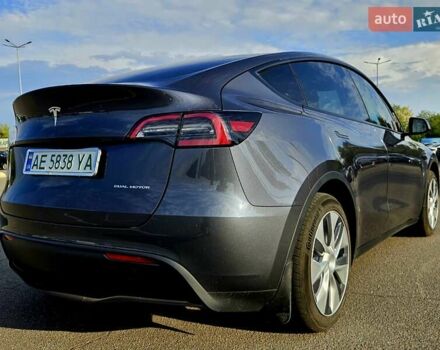 Серый Тесла Model Y, объемом двигателя 0 л и пробегом 34 тыс. км за 28300 $, фото 9 на Automoto.ua