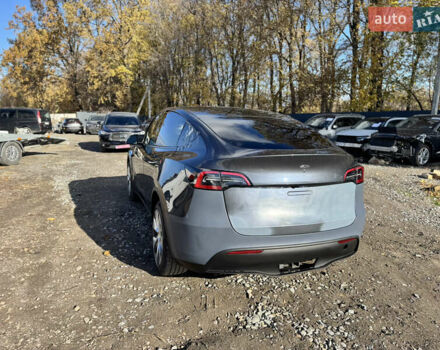 Серый Тесла Model Y, объемом двигателя 0 л и пробегом 22 тыс. км за 21900 $, фото 6 на Automoto.ua
