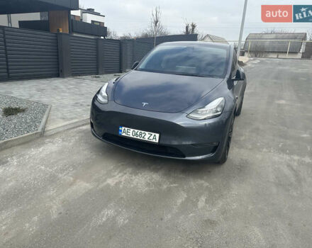 Серый Тесла Model Y, объемом двигателя 0 л и пробегом 11 тыс. км за 28400 $, фото 14 на Automoto.ua