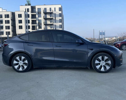 Сірий Тесла Model Y, об'ємом двигуна 0 л та пробігом 43 тис. км за 28500 $, фото 31 на Automoto.ua