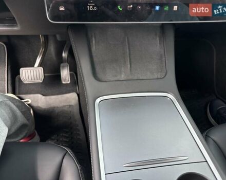 Серый Тесла Model Y, объемом двигателя 0 л и пробегом 9 тыс. км за 28950 $, фото 33 на Automoto.ua