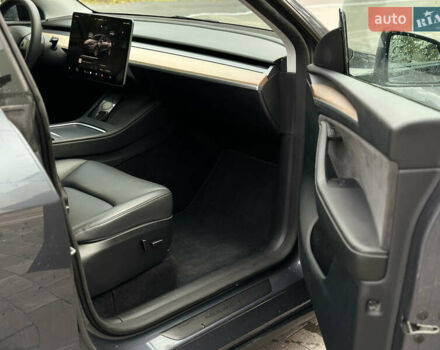 Тесла Model Y 2023 в Ужгороде на Automoto.ua Серый Тесла Model Y, объемом двигателя 0 л и пробегом 62 тыс. км за 26400 $, фото 12 на Automoto.ua