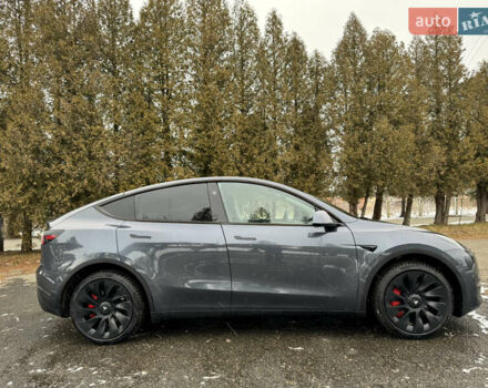 Серый Тесла Model Y, объемом двигателя 0 л и пробегом 28 тыс. км за 28200 $, фото 6 на Automoto.ua