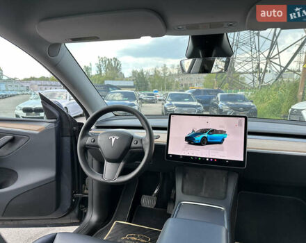 Серый Тесла Model Y, объемом двигателя 0 л и пробегом 46 тыс. км за 29900 $, фото 19 на Automoto.ua