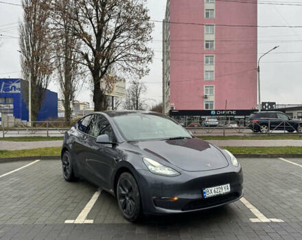 Сірий Тесла Model Y, об'ємом двигуна 0 л та пробігом 33 тис. км за 25500 $, фото 3 на Automoto.ua
