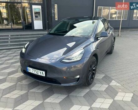 Серый Тесла Model Y, объемом двигателя 0 л и пробегом 25 тыс. км за 37500 $, фото 4 на Automoto.ua