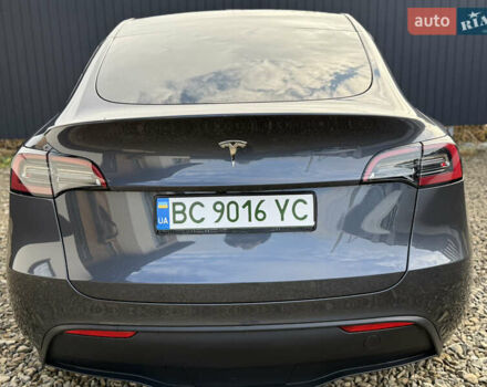 Сірий Тесла Model Y, об'ємом двигуна 0 л та пробігом 28 тис. км за 27900 $, фото 32 на Automoto.ua