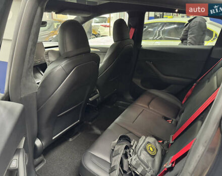 Сірий Тесла Model Y, об'ємом двигуна 0 л та пробігом 22 тис. км за 34000 $, фото 11 на Automoto.ua