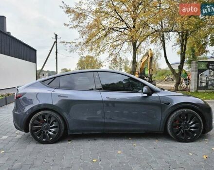 Серый Тесла Model Y, объемом двигателя 0 л и пробегом 32 тыс. км за 29500 $, фото 6 на Automoto.ua