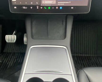 Серый Тесла Model Y, объемом двигателя 0 л и пробегом 26 тыс. км за 39000 $, фото 26 на Automoto.ua