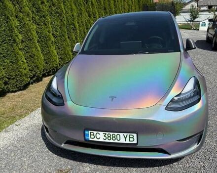 Серый Тесла Model Y, объемом двигателя 0 л и пробегом 27 тыс. км за 30400 $, фото 1 на Automoto.ua