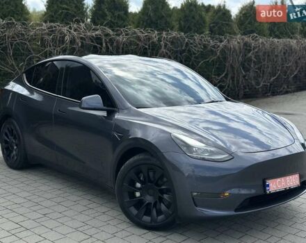 Серый Тесла Model Y, объемом двигателя 0 л и пробегом 9 тыс. км за 28950 $, фото 9 на Automoto.ua