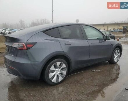 Серый Тесла Model Y, объемом двигателя 0 л и пробегом 35 тыс. км за 17000 $, фото 2 на Automoto.ua