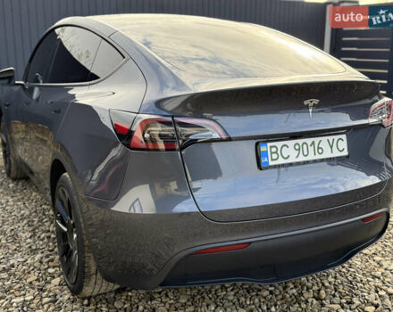 Сірий Тесла Model Y, об'ємом двигуна 0 л та пробігом 28 тис. км за 27900 $, фото 34 на Automoto.ua