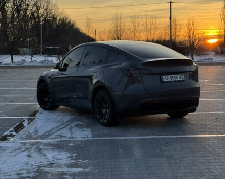 Серый Тесла Model Y, объемом двигателя 0 л и пробегом 20 тыс. км за 33000 $, фото 4 на Automoto.ua
