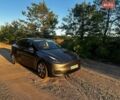 Сірий Тесла Model Y, об'ємом двигуна 0 л та пробігом 49 тис. км за 28300 $, фото 1 на Automoto.ua