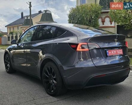 Серый Тесла Model Y, объемом двигателя 0 л и пробегом 38 тыс. км за 27900 $, фото 3 на Automoto.ua