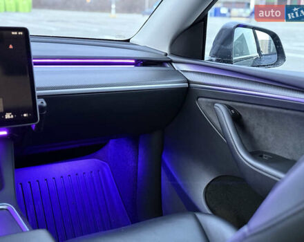 Сірий Тесла Model Y, об'ємом двигуна 0 л та пробігом 44 тис. км за 25500 $, фото 18 на Automoto.ua