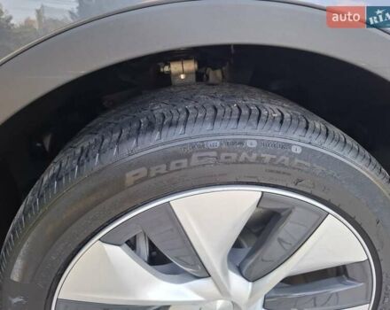 Серый Тесла Model Y, объемом двигателя 0 л и пробегом 29 тыс. км за 33500 $, фото 62 на Automoto.ua