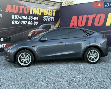 Сірий Тесла Model Y, об'ємом двигуна 0 л та пробігом 68 тис. км за 24499 $, фото 2 на Automoto.ua