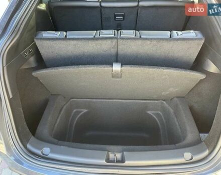 Серый Тесла Model Y, объемом двигателя 0 л и пробегом 40 тыс. км за 27700 $, фото 16 на Automoto.ua