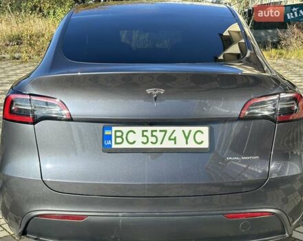 Серый Тесла Model Y, объемом двигателя 0 л и пробегом 35 тыс. км за 26700 $, фото 11 на Automoto.ua